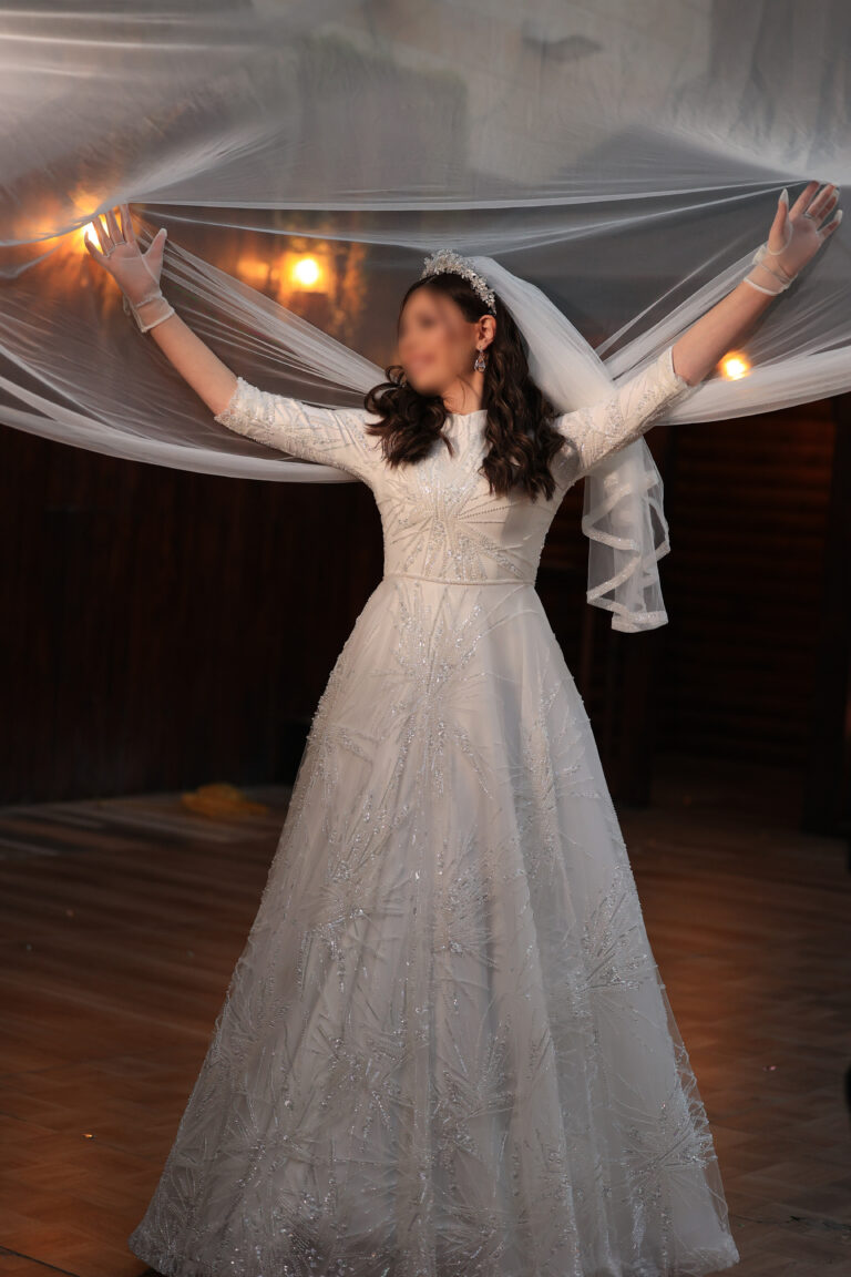 חני הירשמן – שמלות כלה