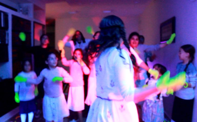 אסתי שפריי - דיג׳יי לנשים צילום מסך 2026-01-05 141802